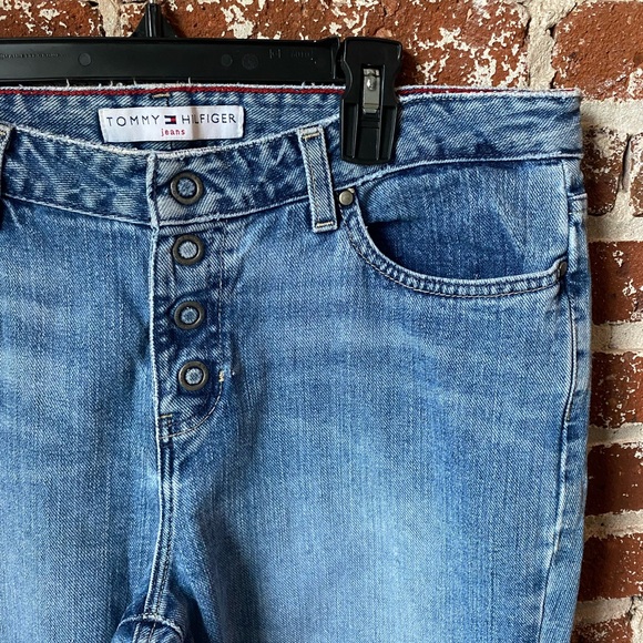 Tommy Hilfiger Y2K light wash flare jeans - Picture 6 of 9